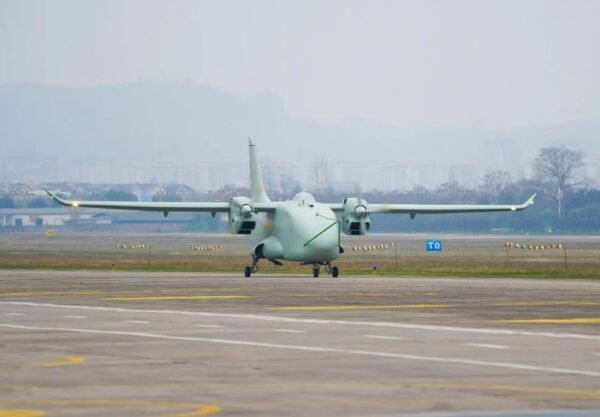 Çin'in Hibrit Dronu: Elektriğe Geçip Gizlenme Yeteneğiyle Dikkat Çekiyor