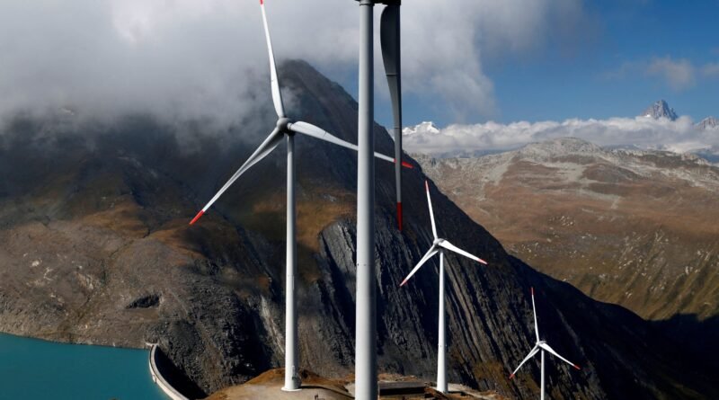 Yenilenebilir Enerjinin Elektrik Üretimindeki Payı Yüzde 76'ya Ulaştı