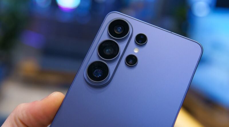 Samsung, 1 inç boyutuna yakın yeni 200 MP kamera sensörü geliştiriyor