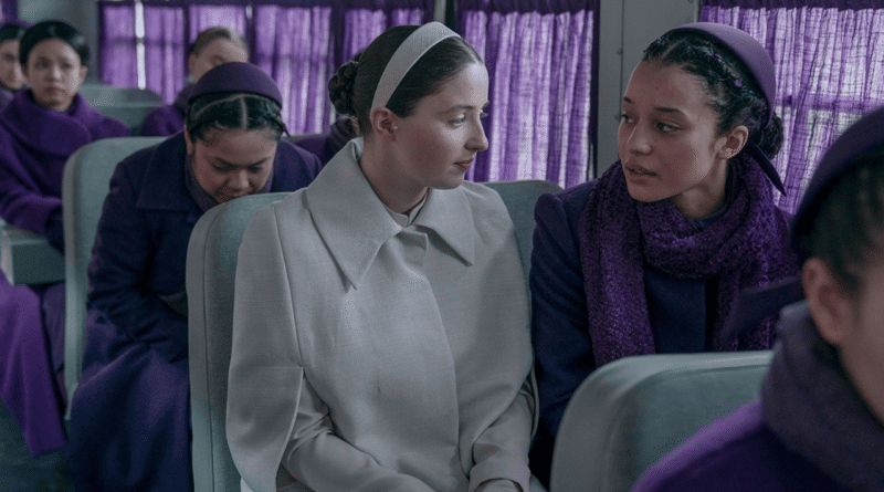 Gilead'ın Karanlık Kapıları Tekrar Açılıyor: "The Testaments" İlk Üç Bölümüyle İzleyiciyle Buluştu! - Haberler