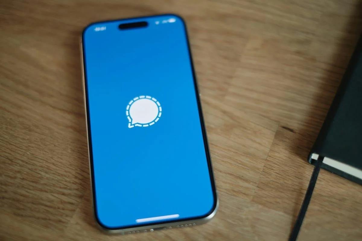FBI, iPhone’dan silinmiş Signal mesajlarını geri getirdi