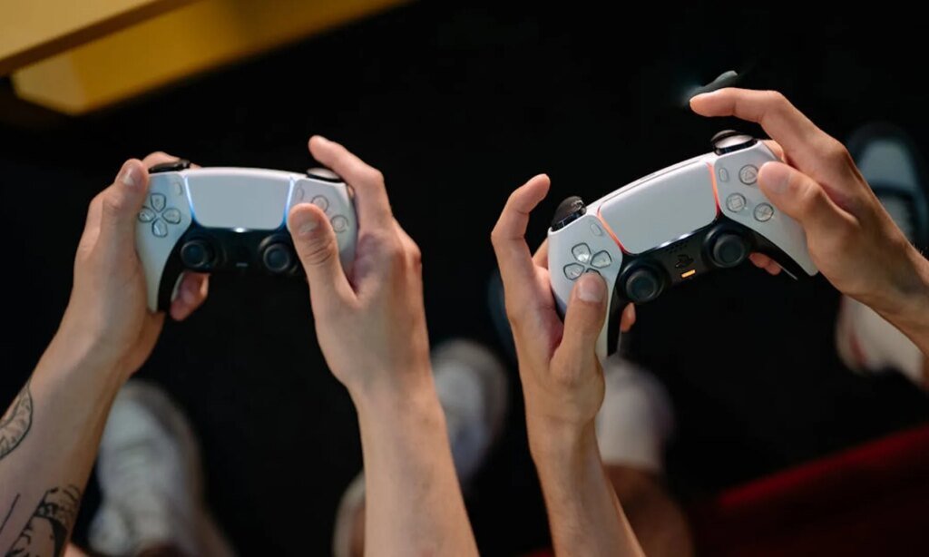 PlayStation'dan Parti Sohbeti Öncesi Belge Kontrolü!