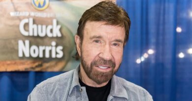 Chuck Norris yaşamını yitirdi!