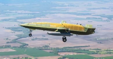 ABD Donanması'nın MQ-25A Yakıt İkmal Dronu İlk Uçuşunu Gerçekleştirdi