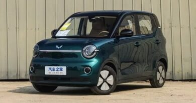 Çin'in 6200 Dolarlık Küçük Elektrikli Aracı Yenilendi