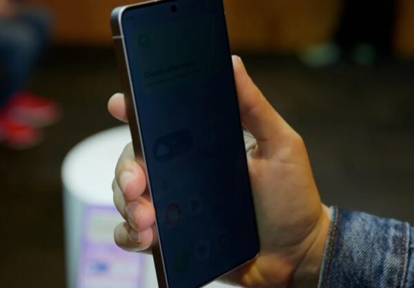 Samsung S26 Ultra'nın ekran sorunlarını düzeltecek güncelleme geliyor