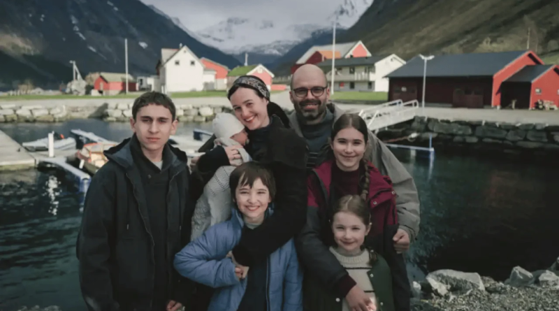 Cristian Mungiu'dan Cannes'da Büyük Başarı: İkinci Altın Palmiye'sini Kazandı! - Haberler