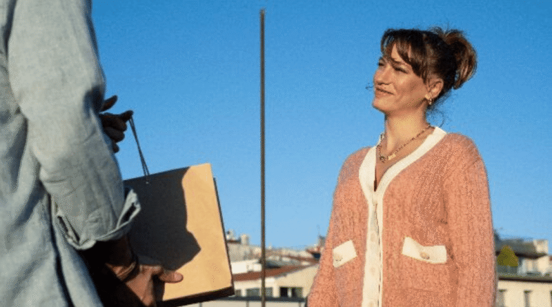 Netflix'in Fenomen Dizisi "Kimler Geldi Kimler Geçti"nin 3. Sezon Fragmanı Yayınlandı!