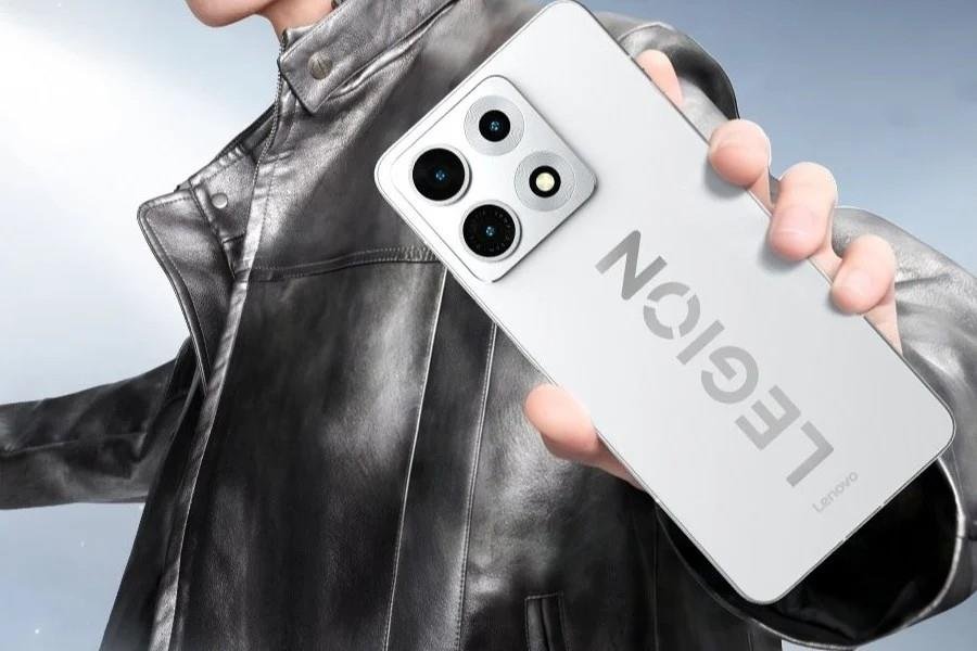 Lenovo, Legion Y70 oyun telefonuyla telefon pazarına geri döndü