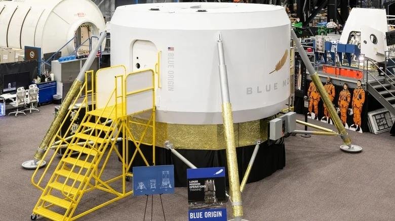 NASA, Blue Origin ay iniş aracı için eğitim sürecini başlatıyor