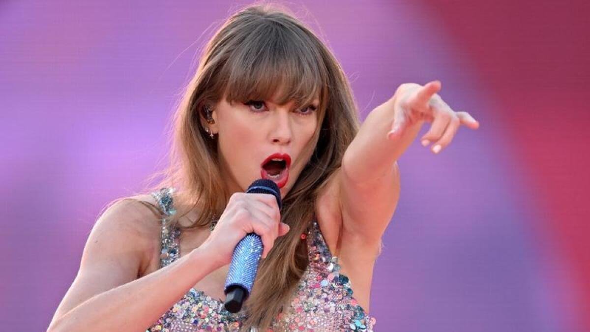 Taylor Swift, AI’dan korunmak için kendisini tescilleyecek
