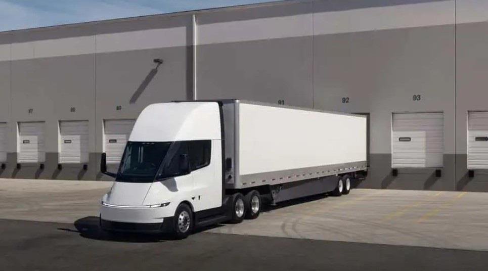 Tesla Semi'nin Büyük Batarya Kapasitesi ve Menzili Açıklandı