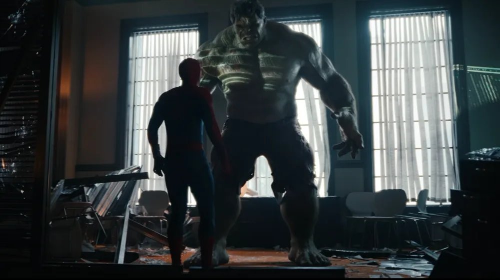 Örümcek-Adam: Yepyeni Bir Gün Fragmanı Yayınlandı: Hulk Geri Dönüyor!