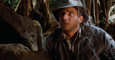 Steven Spielberg Uzay Macerasına Taşıyor, Ama Kutsal Hazine Avcıları'nın Yeri Hâlâ Sağlam