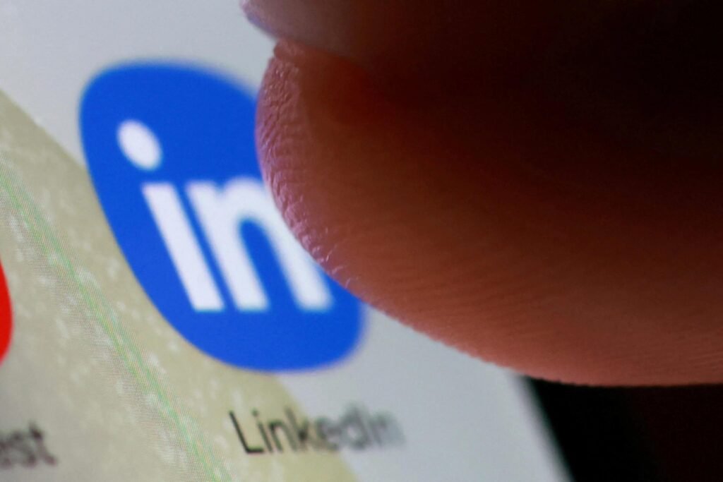 Beş Göz'den Çin'e Uyarı: LinkedIn Casusluk Amaçlı Kullanılıyor