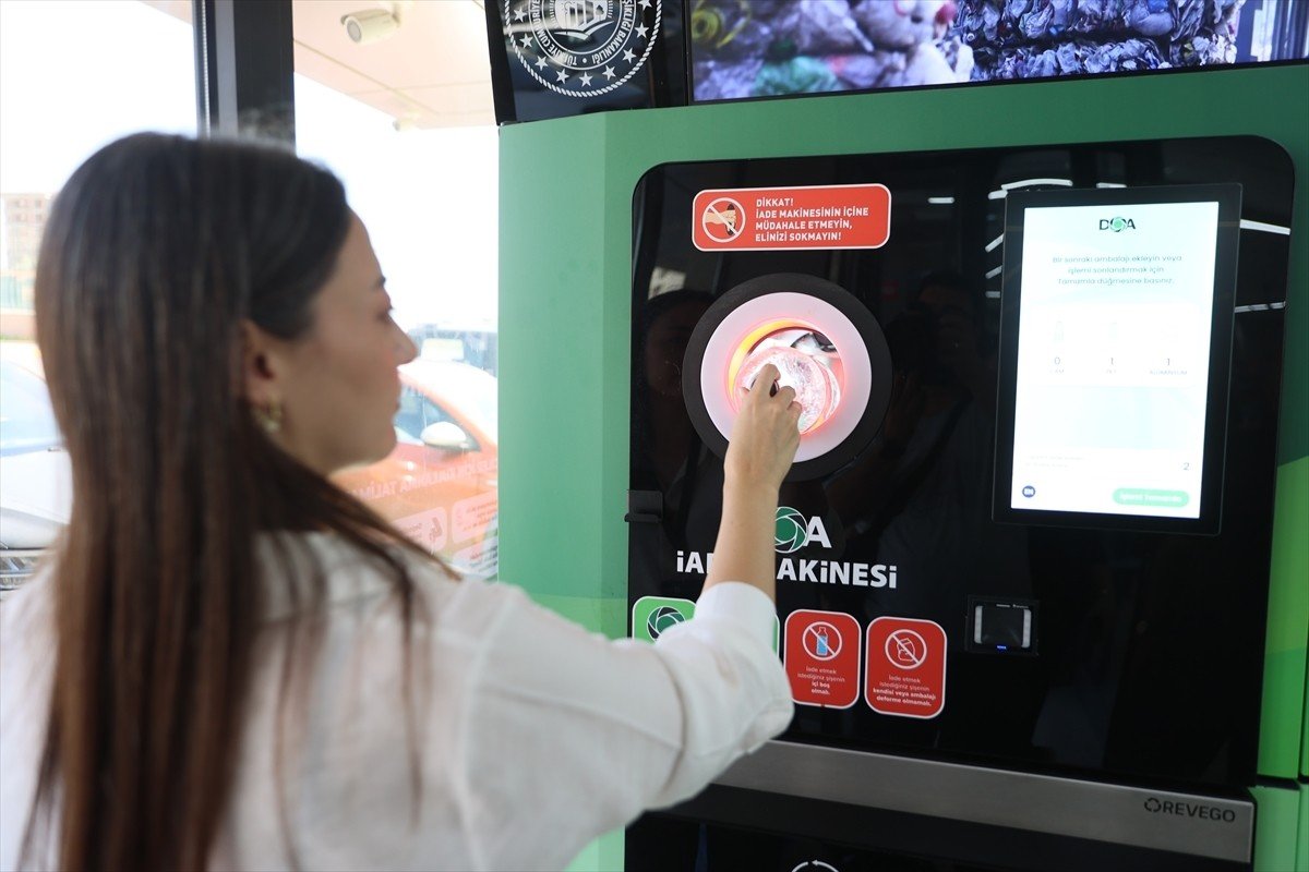 DOA sistemiyle ilk gün 1,5 milyon şişe toplandı