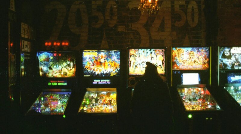 Pinball Tutkunları İçin: Seyahat Halindeyken Masanızı Bulun!