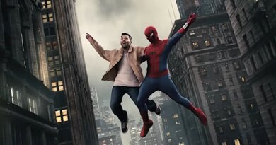 Lionel Messi, Spider-Man ile Havada Uçuyor!