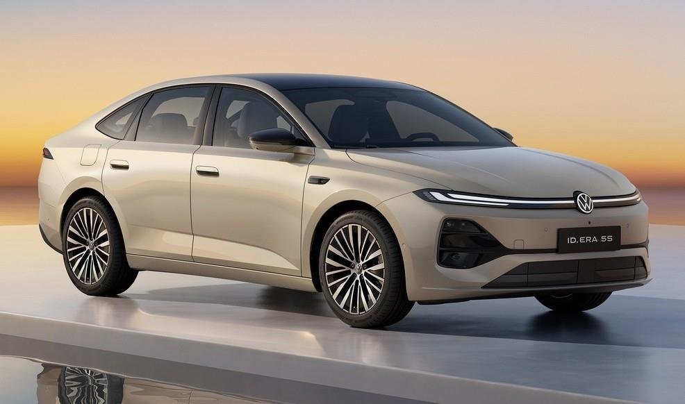 Volkswagen'den 100 km'de 2.8 litre yakan uygun fiyatlı sedan