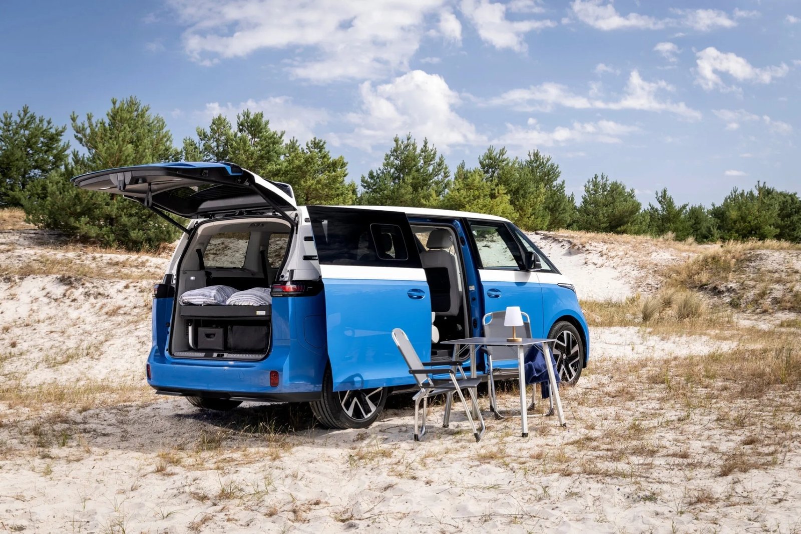 Volkswagen elektrikli California Cruise'u tanıttı