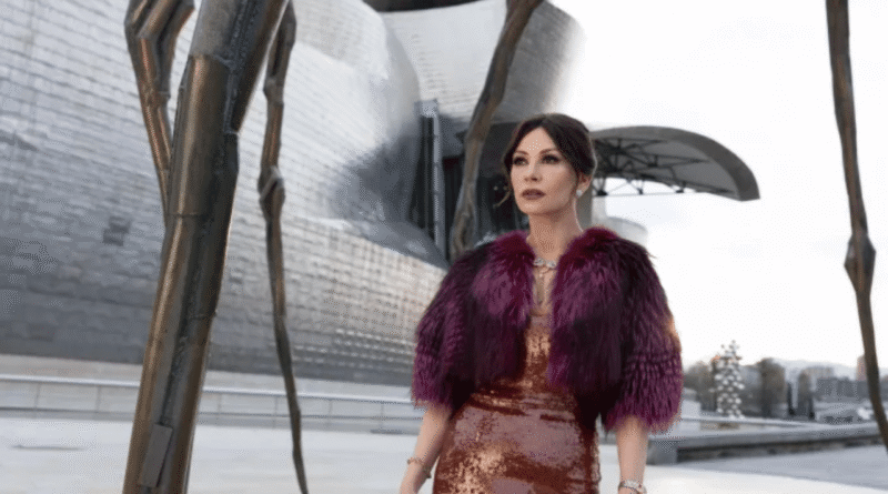 Catherine Zeta-Jones, "Kill Jackie" Dizisinde İntikam Arayışında