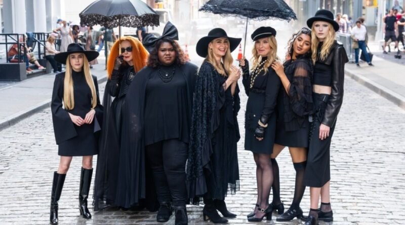 Ryan Murphy'den 'American Horror Story' 13. Sezon Duyurusu: "Tüm Sezonlar Bir Araya Geliyor, Tıpkı Avengers!" - Haberler