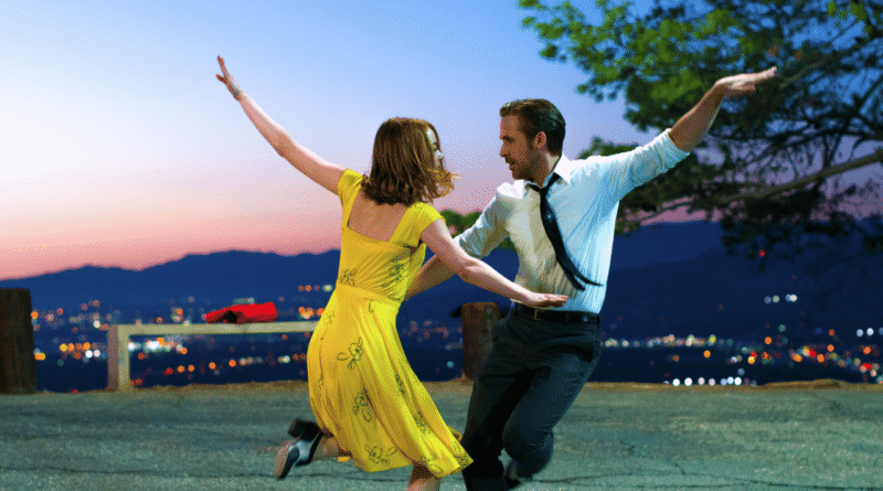 Ryan Gosling'in 10 Yıldır Süren Kabusu "La La Land" Afişi Nihayet Düzeltildi! - Haberler