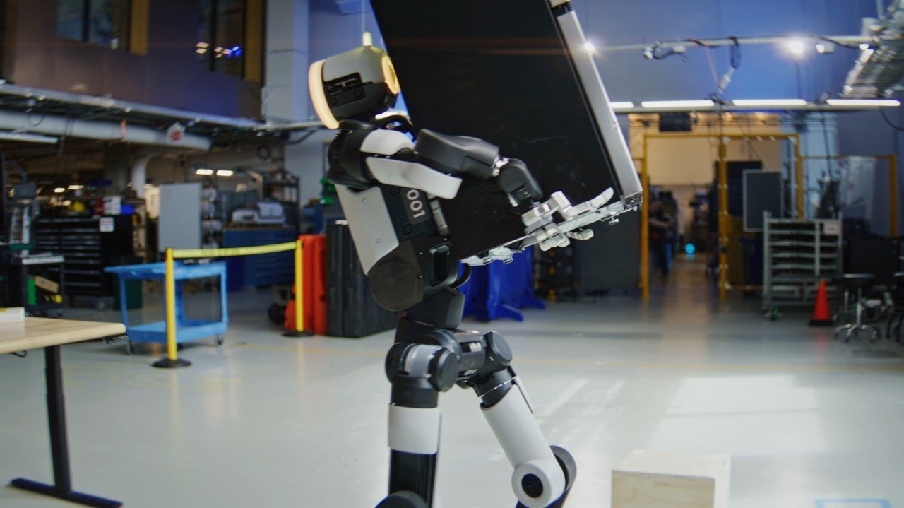 Hyundai, otomobil bayilerinde insansı robot satacak