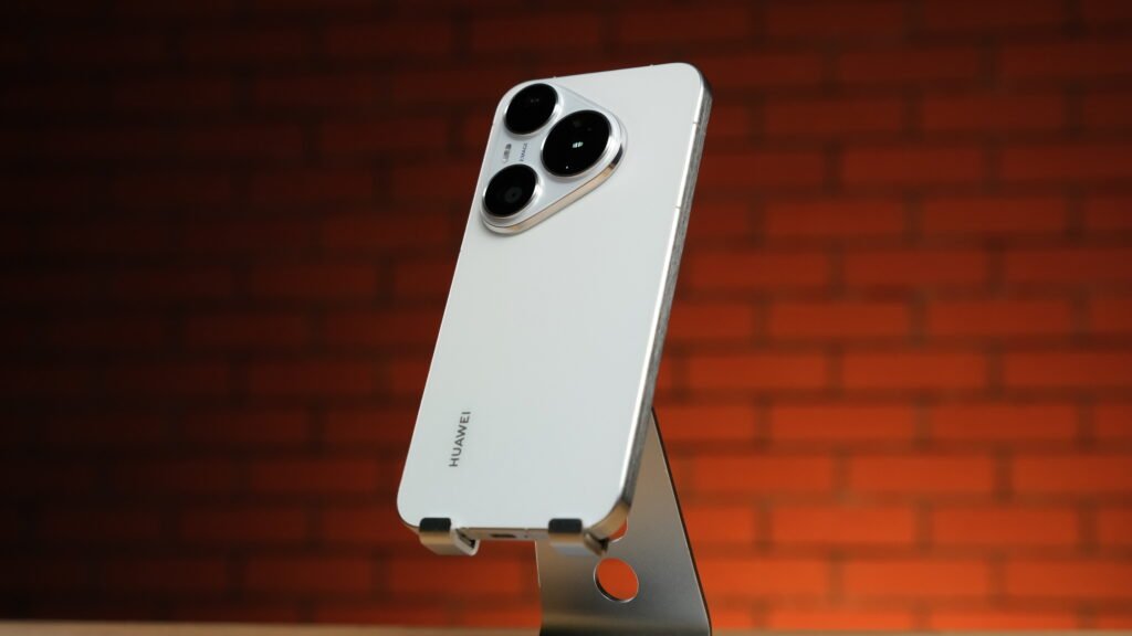 Tarz Sahibi ve Fotoğraf Tutkunları İçin: HUAWEI Pura 90s Serisi