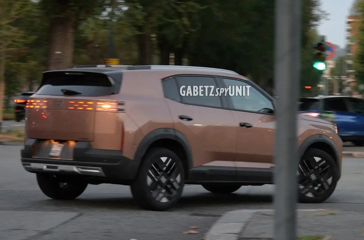 Yeni Fiat Grizzly'nin arka tasarımı şimdiden tartışma yarattı